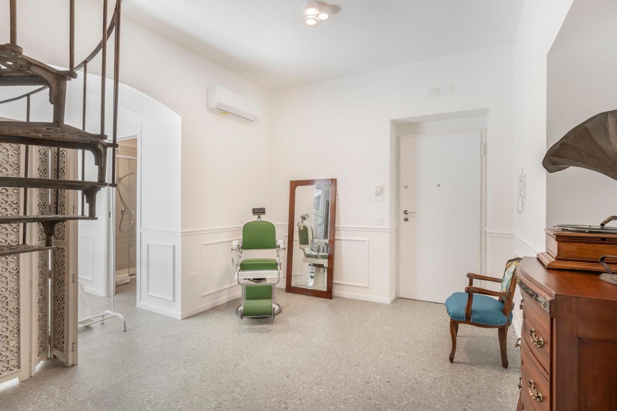 Palazzo Desiderio Apartment Castellammare di Stabia Ngoại thất bức ảnh